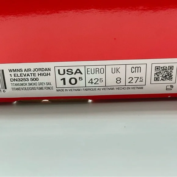 Women’s Air Jordan 1 Elevate High Sz 10.5 Titanium/DK Smoke Grey Sail m - Picture 11 of 11